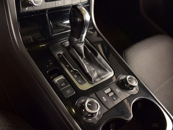 Volkswagen Touareg II с пробегом 2011 года, цена 1 930 997 рублей, 215837 км, внедорожник, Автокод Объявления