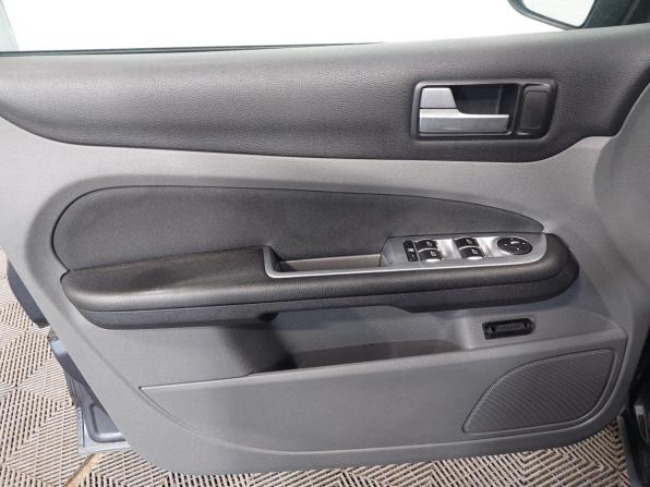 Ford Focus II Рестайлинг с пробегом 2008 года, цена 445 000 рублей, 212000 км, универсал, Автокод Объявления
