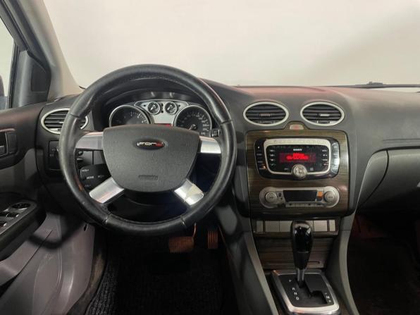 Ford Focus II Рестайлинг с пробегом 2008 года, цена 390 000 рублей, 251617 км, седан, Автокод Объявления