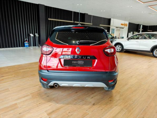 Renault Kaptur I Рестайлинг с пробегом 2021 года, цена 1 685 000 рублей, 54400 км, внедорожник, Автокод Объявления