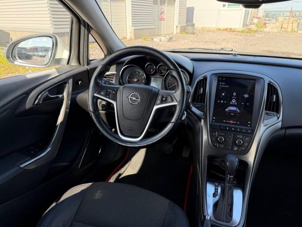 Opel Astra J с пробегом 2012 года, цена 730 000 рублей, 202127 км, хэтчбек, Автокод Объявления