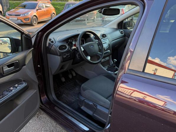 Ford Focus II Рестайлинг с пробегом 2008 года, цена 450 000 рублей, 270000 км, седан, Автокод Объявления