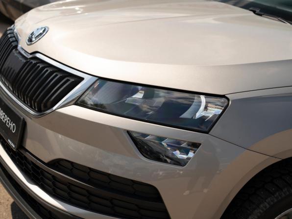 Skoda Karoq I с пробегом 2020 года, цена 2 095 000 рублей, 102110 км, внедорожник, Автокод Объявления