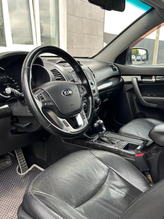 Kia Sorento II Рестайлинг с пробегом 2012 года, цена 1 520 000 рублей, 198212 км, внедорожник, Автокод Объявления