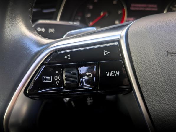 Audi A6 V (C8) с пробегом 2021 года, цена 4 500 000 рублей, 59000 км, седан, Автокод Объявления
