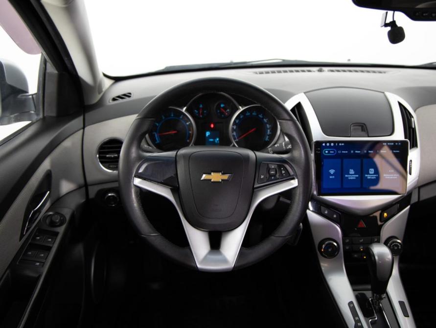 Chevrolet Cruze I Рестайлинг Санкт-Петербург  - изображение 11