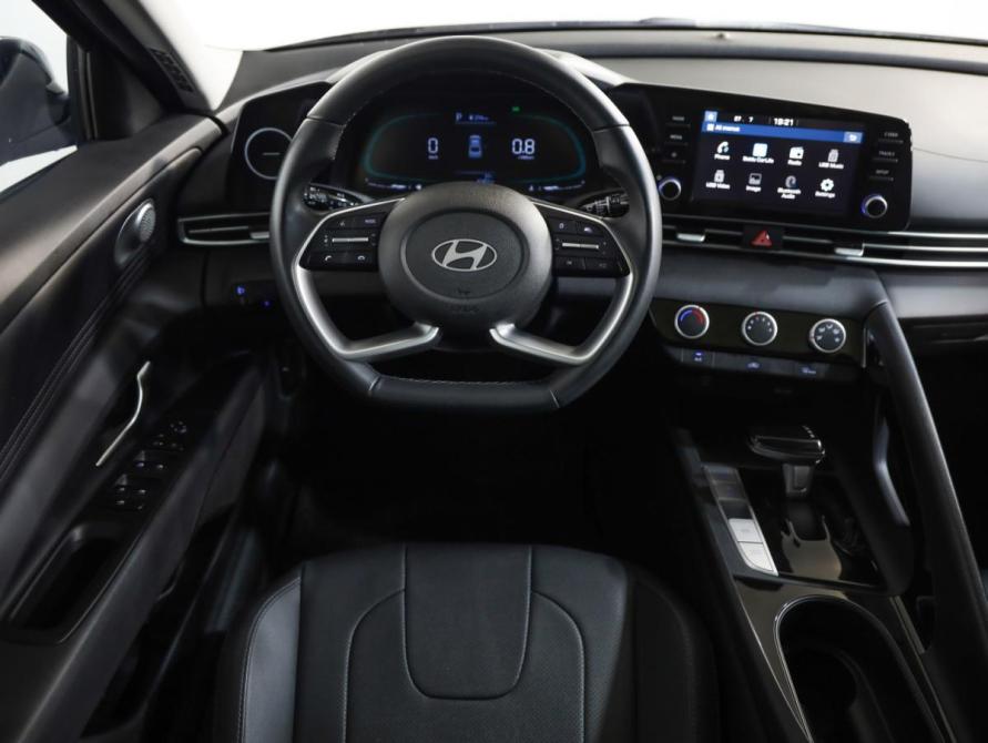 Hyundai Elantra VII (CN7) Рестайлинг Санкт-Петербург  - изображение 11