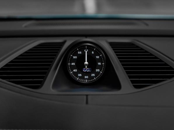 Porsche Macan II с пробегом 2025 года, цена 14 900 000 рублей, 49 км, внедорожник, Автокод Объявления