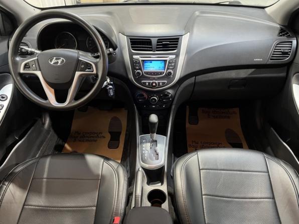 Hyundai Solaris I с пробегом 2013 года, цена 815 000 рублей, 163110 км, седан, Автокод Объявления