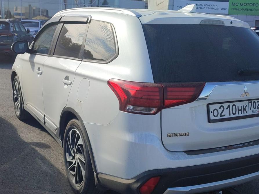 Mitsubishi Outlander III Рестайлинг 2 Уфа  - изображение 4
