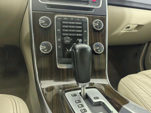 Volvo S60 II с пробегом 2011 года, цена 780 000 рублей, 355768 км, седан, Автокод Объявления