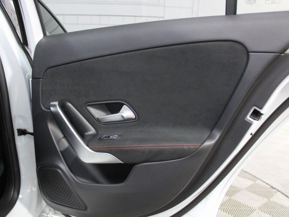 Mercedes-Benz A-Класс IV (W177) с пробегом 2021 года, цена 2 420 000 рублей, 131701 км, седан, Автокод Объявления