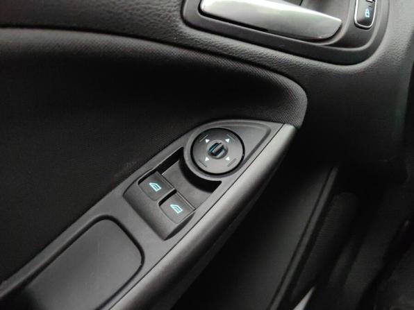 Ford Focus III Рестайлинг с пробегом 2017 года, цена 1 075 000 рублей, 101596 км, хэтчбек, Автокод Объявления