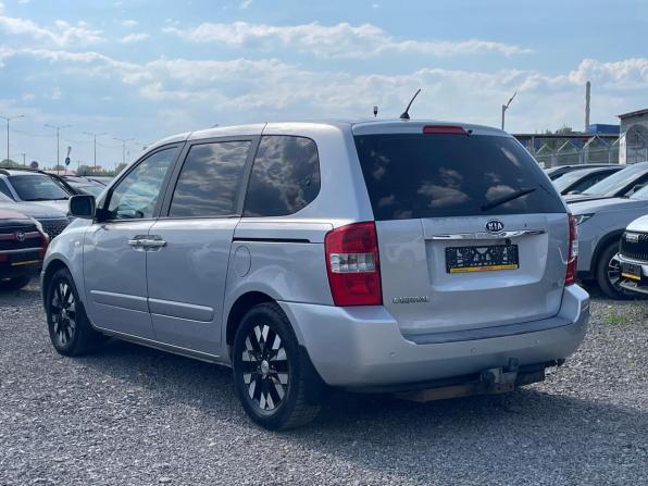 Kia Carnival II с пробегом 2008 года, цена 680 000 рублей, 374000 км, минивэн, Автокод Объявления