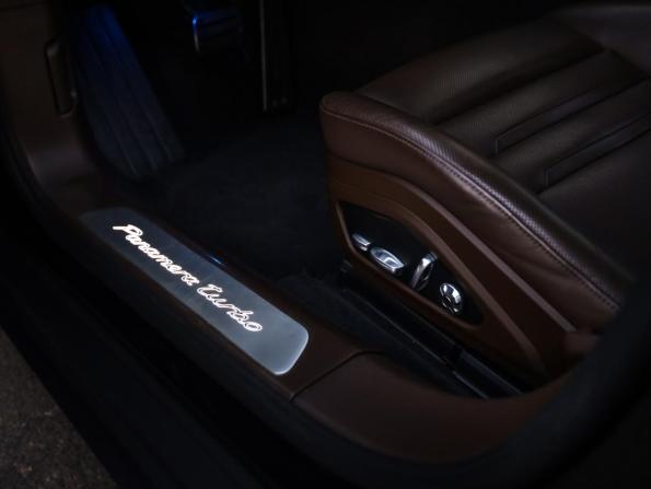 Porsche Panamera II с пробегом 2017 года, цена 7 899 000 рублей, 94773 км, лифтбек, Автокод Объявления