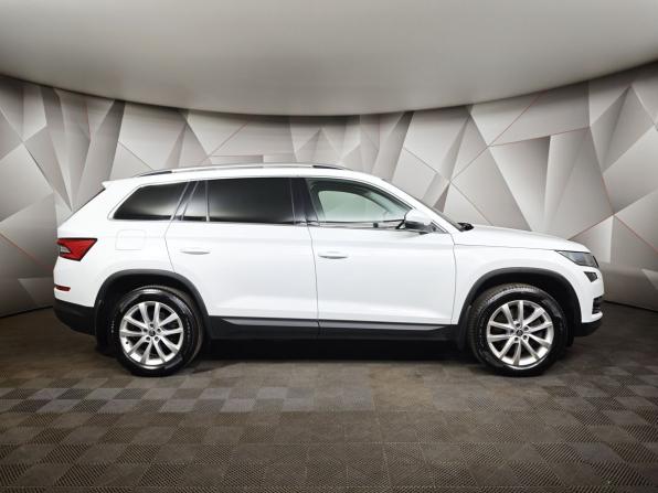 Skoda Kodiaq I с пробегом 2019 года, цена 2 391 000 рублей, 177828 км, внедорожник, Автокод Объявления