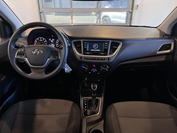 Hyundai Solaris II Рестайлинг с пробегом 2022 года, цена 1 781 000 рублей, 93231 км, седан, Автокод Объявления