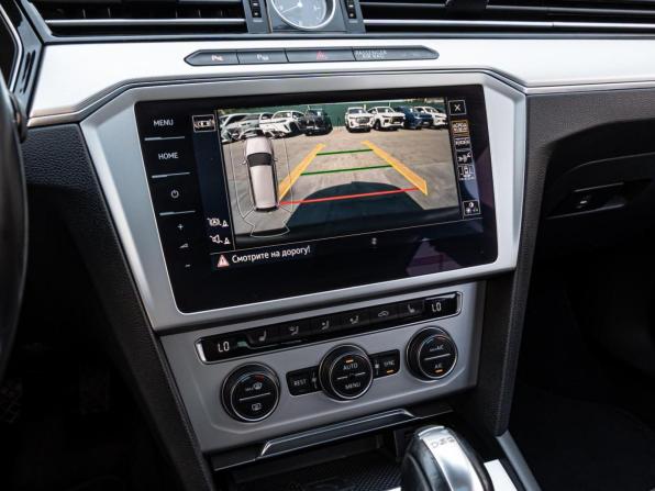 Volkswagen Passat B8 с пробегом 2019 года, цена 2 148 000 рублей, 121977 км, универсал, Автокод Объявления