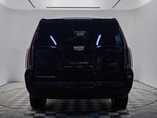 Cadillac Escalade IV с пробегом 2019 года, цена 3 808 000 рублей, 236952 км, внедорожник, Автокод Объявления