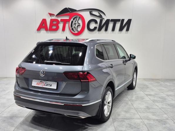 Volkswagen Tiguan II с пробегом 2019 года, цена 3 499 900 рублей, 136000 км, внедорожник, Автокод Объявления