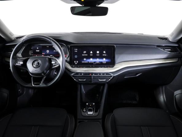 Skoda Octavia IV (A8) с пробегом 2021 года, цена 2 498 000 рублей, 61691 км, лифтбек, Автокод Объявления