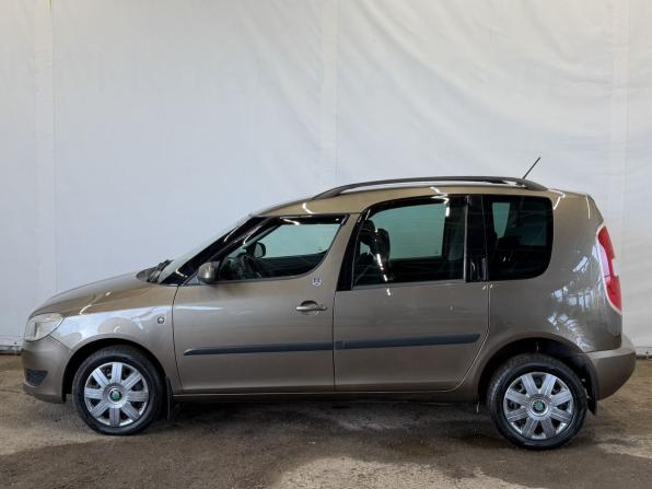 Skoda Roomster I Рестайлинг с пробегом 2012 года, цена 730 000 рублей, 228716 км, компактвэн, Автокод Объявления