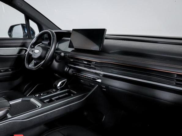 Geely Okavango I Рестайлинг с пробегом 2023 года, цена 2 650 000 рублей, 60000 км, внедорожник, Автокод Объявления