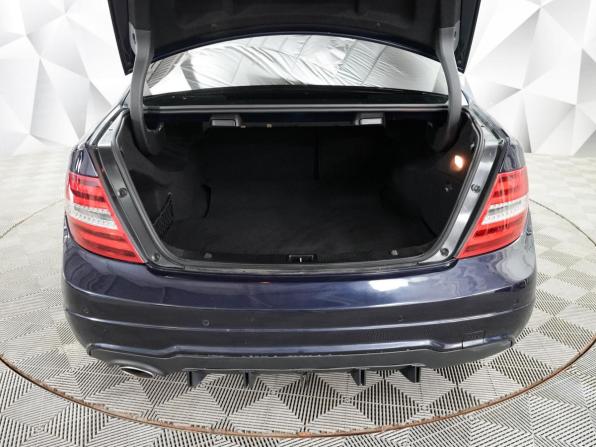 Mercedes-Benz C-Класс III (W204) Рестайлинг с пробегом 2012 года, цена 1 540 000 рублей, 225223 км, седан, Автокод Объявления