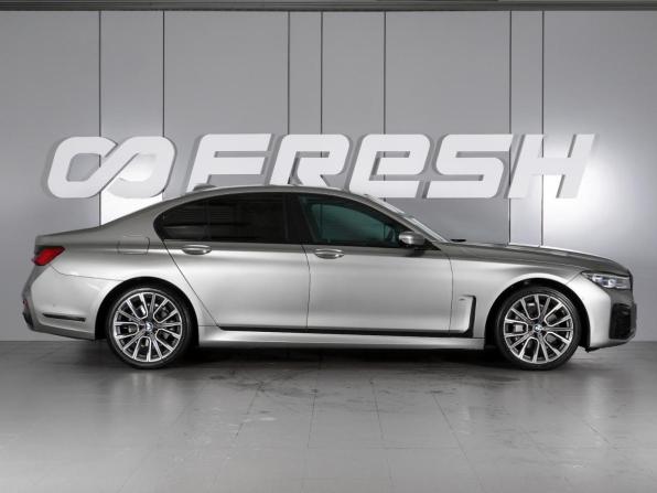BMW 7 серии VI (G11/G12) Рестайлинг с пробегом 2022 года, цена 6 899 000 рублей, 27123 км, седан, Автокод Объявления