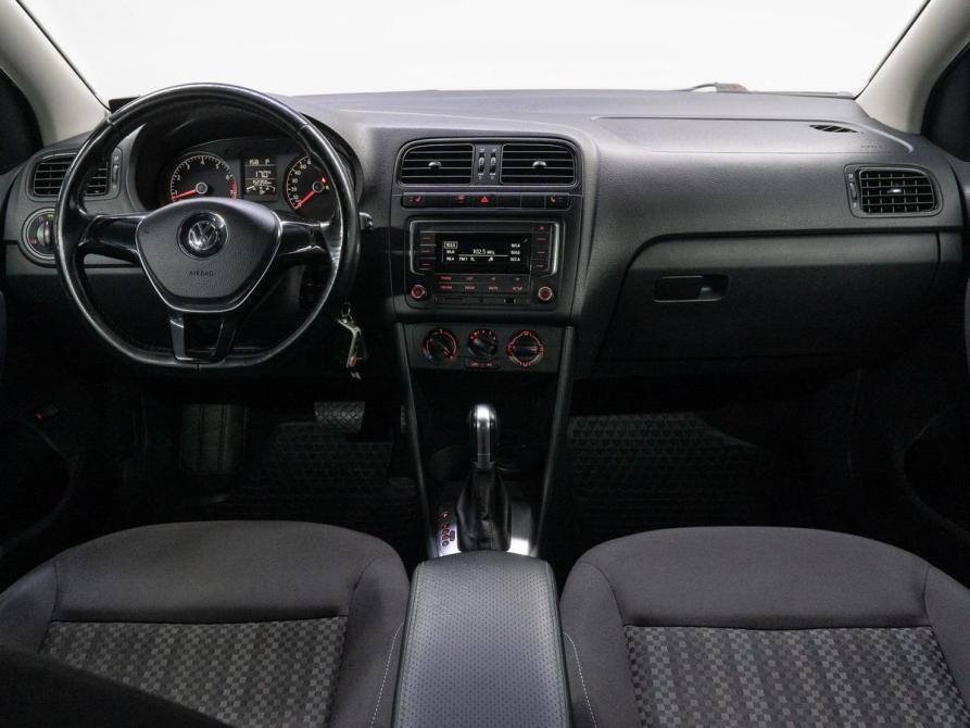 Volkswagen Polo V Рестайлинг Тюмень  - изображение 17
