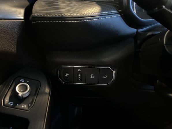 Haval Jolion I Рестайлинг с пробегом 2024 года, цена 2 292 000 рублей, 45606 км, внедорожник, Автокод Объявления