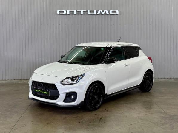 Suzuki Swift V с пробегом 2022 года, цена 1 437 000 рублей, 61424 км, хэтчбек, Автокод Объявления