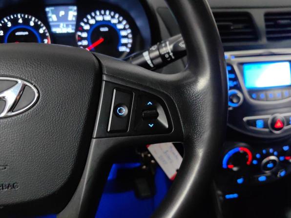 Hyundai Solaris I с пробегом 2014 года, цена 665 000 рублей, 263000 км, седан, Автокод Объявления