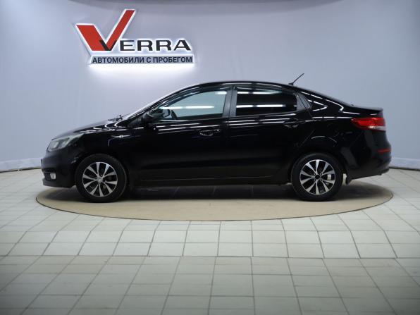 Kia Rio III Рестайлинг с пробегом 2016 года, цена 990 000 рублей, 137860 км, седан, Автокод Объявления