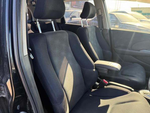 Honda Fit II с пробегом 2012 года, цена 930 000 рублей, 89270 км, хэтчбек, Автокод Объявления