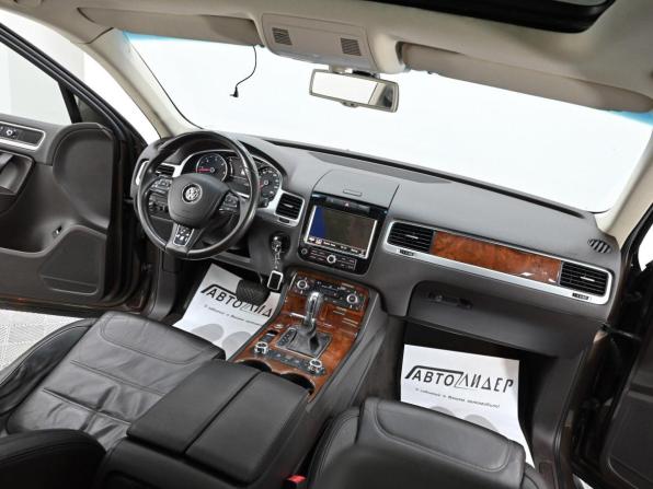 Volkswagen Touareg II с пробегом 2013 года, цена 1 419 000 рублей, 137677 км, внедорожник, Автокод Объявления