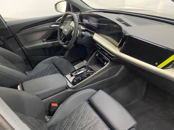 Новый Audi Q5 III 2025 года, цена 5 999 000 рублей, внедорожник, Автокод Объявления
