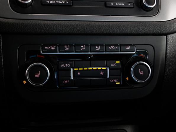 Volkswagen Tiguan I Рестайлинг с пробегом 2015 года, цена 1 599 000 рублей, 94811 км, внедорожник, Автокод Объявления