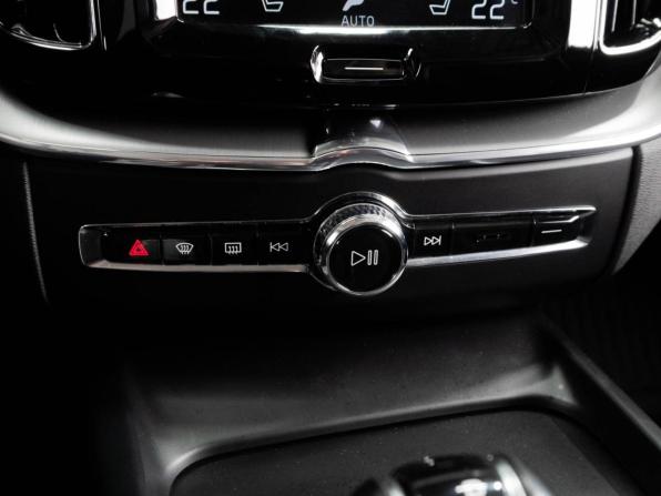 Volvo XC60 II с пробегом 2020 года, цена 4 409 000 рублей, 73042 км, внедорожник, Автокод Объявления