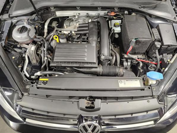 Volkswagen Golf VII с пробегом 2013 года, цена 1 120 000 рублей, 97774 км, хэтчбек, Автокод Объявления