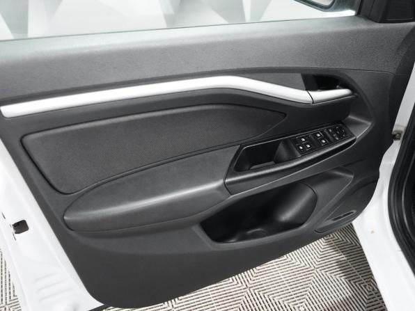 Lada (ВАЗ) Vesta I с пробегом 2017 года, цена 825 000 рублей, 104242 км, седан, Автокод Объявления