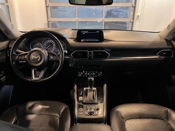 Mazda CX-5 II с пробегом 2017 года, цена 2 795 000 рублей, 124836 км, внедорожник, Автокод Объявления