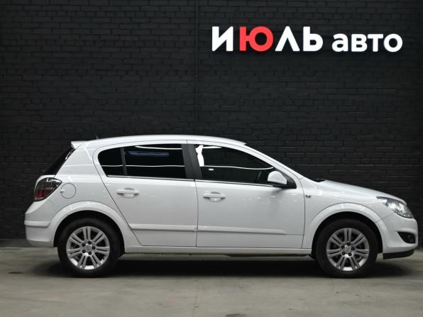 Opel Astra H Рестайлинг с пробегом 2011 года, цена 500 000 рублей, 218131 км, хэтчбек, Автокод Объявления