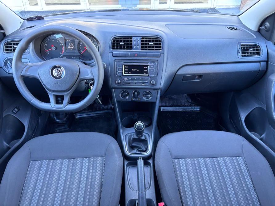 Volkswagen Polo V Рестайлинг Псков  - изображение 9