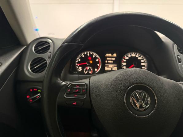 Volkswagen Tiguan I Рестайлинг с пробегом 2014 года, цена 1 349 000 рублей, 207412 км, внедорожник, Автокод Объявления