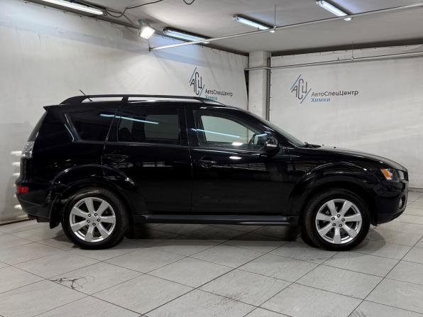 Mitsubishi Outlander II Рестайлинг с пробегом 2012 года, цена 1 299 800 рублей, 123000 км, внедорожник, Автокод Объявления