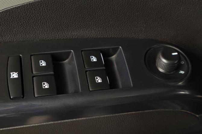 Chevrolet Aveo II с пробегом 2014 года, цена 639 000 рублей, 135200 км, хэтчбек, Автокод Объявления