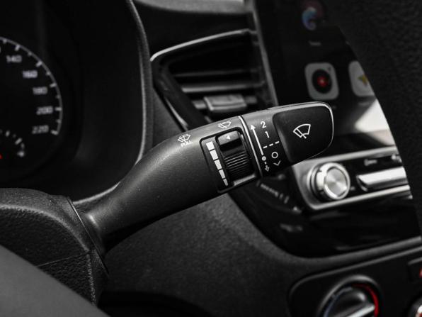 Hyundai Solaris II Рестайлинг с пробегом 2021 года, цена 1 398 000 рублей, 102405 км, седан, Автокод Объявления