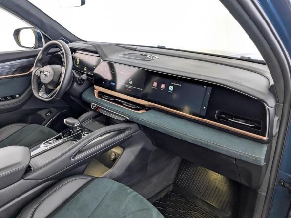 Geely Monjaro I с пробегом 2023 года, цена 3 250 000 рублей, 53308 км, внедорожник, Автокод Объявления