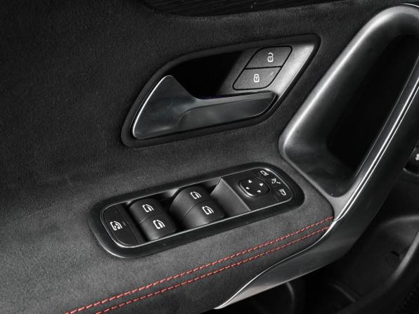 Mercedes-Benz CLA II (C118 X118) с пробегом 2019 года, цена 2 649 000 рублей, 133657 км, седан, Автокод Объявления